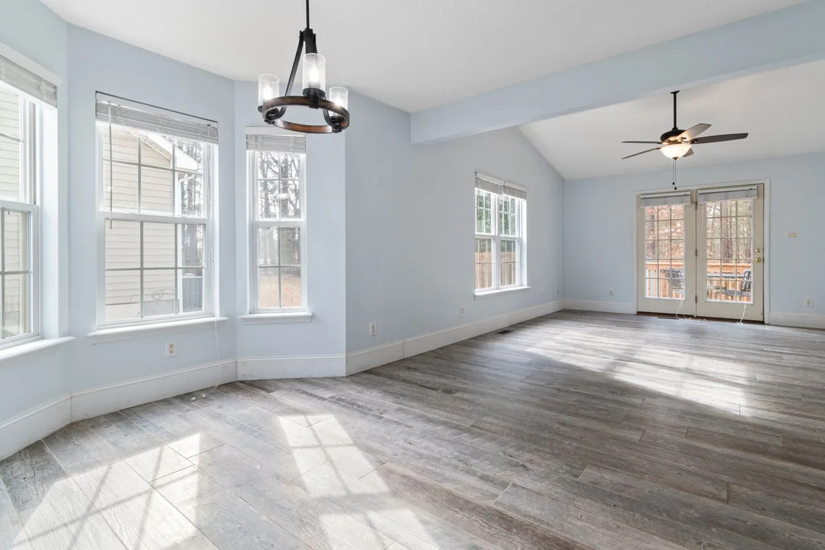 Clean, safe room after biohazard cleanup in Upper Roseville, Newark, NJ